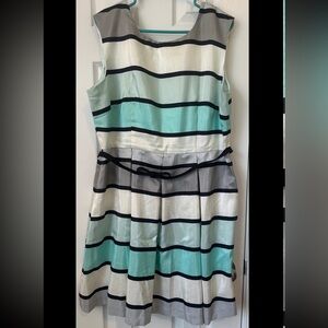 Danny & Nicole White and Blue Fit and Flare Mini Dress